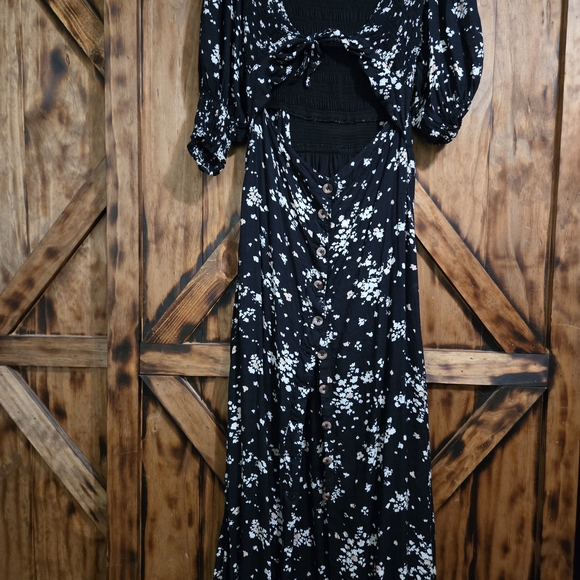 Free People Black Floral Maxi Dress - Picture 2 of 5